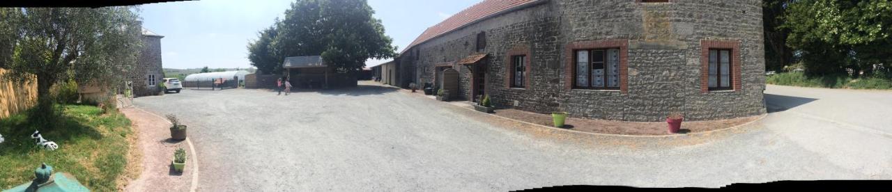 Le Loup Dans La Bergerie Bed & Breakfast Montmartin-sur-Mer Exterior foto